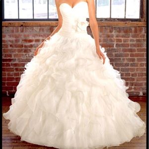 Mori Lee strapless Organza ruffled wedding dress sz4